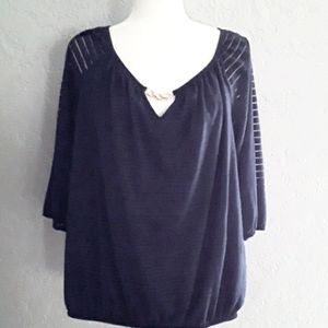 AGB Woman Top